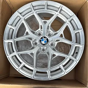 2025 BMW M5