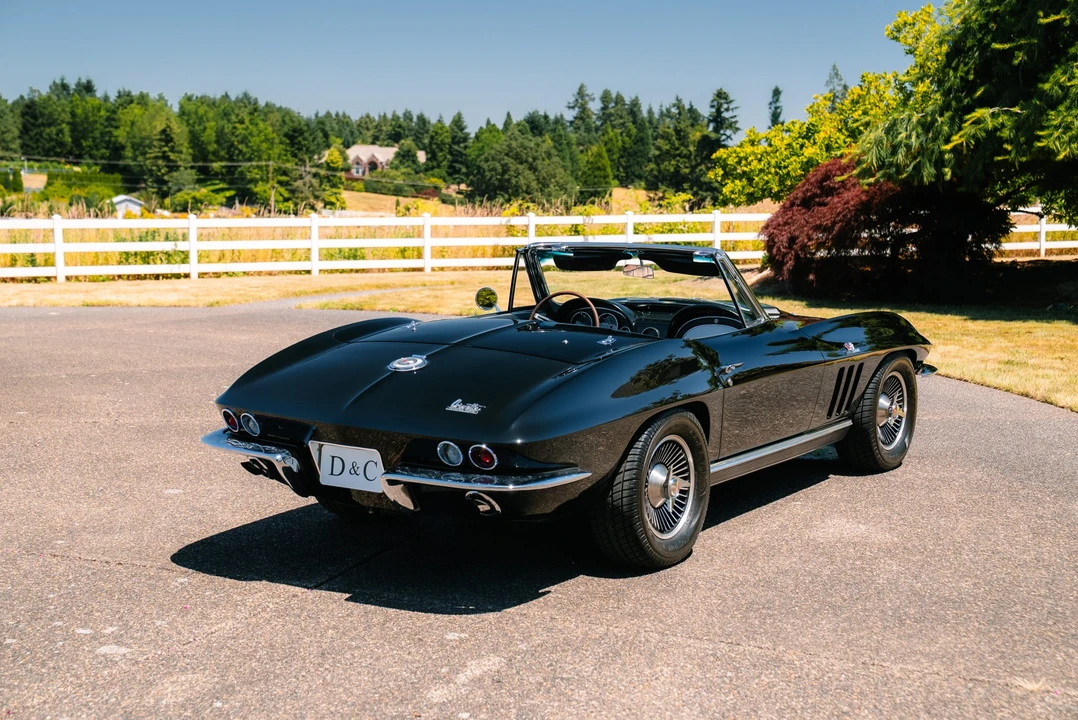 1966 Chevrolet Corvette C2 - Image 15 of 31