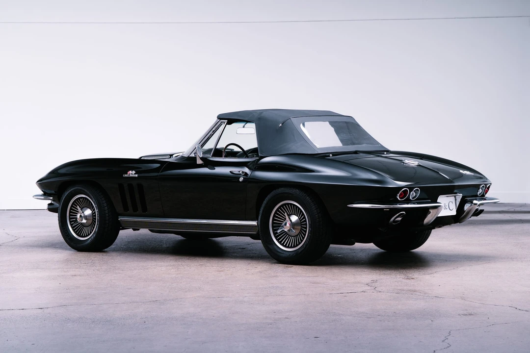 1966 Chevrolet Corvette C2 - Image 31 of 31