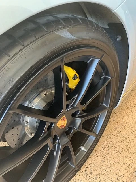 2016 Porsche 981 Boxster Spyder - Image 2 of 9
