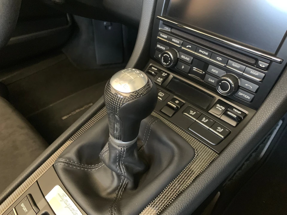 2016 Porsche 981 Boxster Spyder - Image 7 of 9