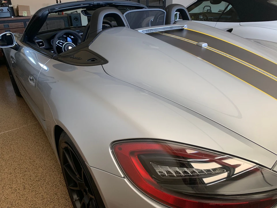 2016 Porsche 981 Boxster Spyder - Image 9 of 9