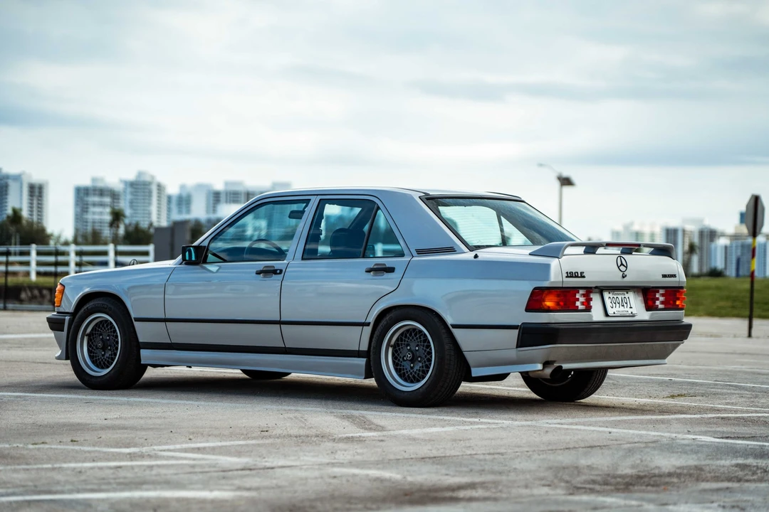 1984 Mercedes-Benz 190E - Image 9 of 31
