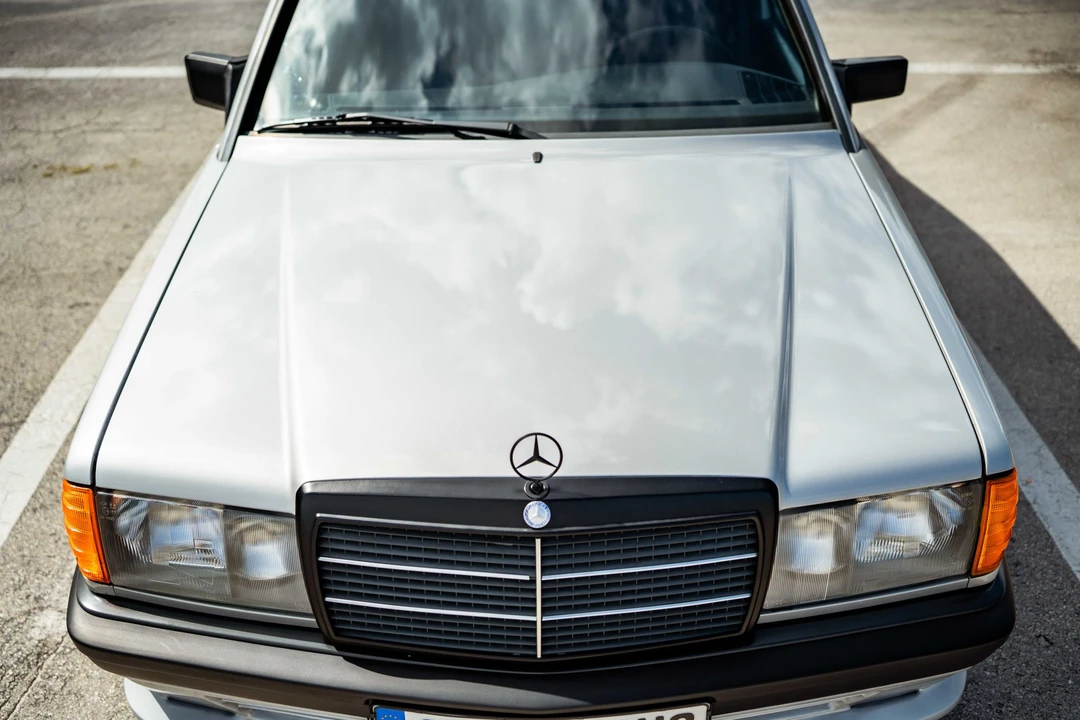 1984 Mercedes-Benz 190E - Image 27 of 31