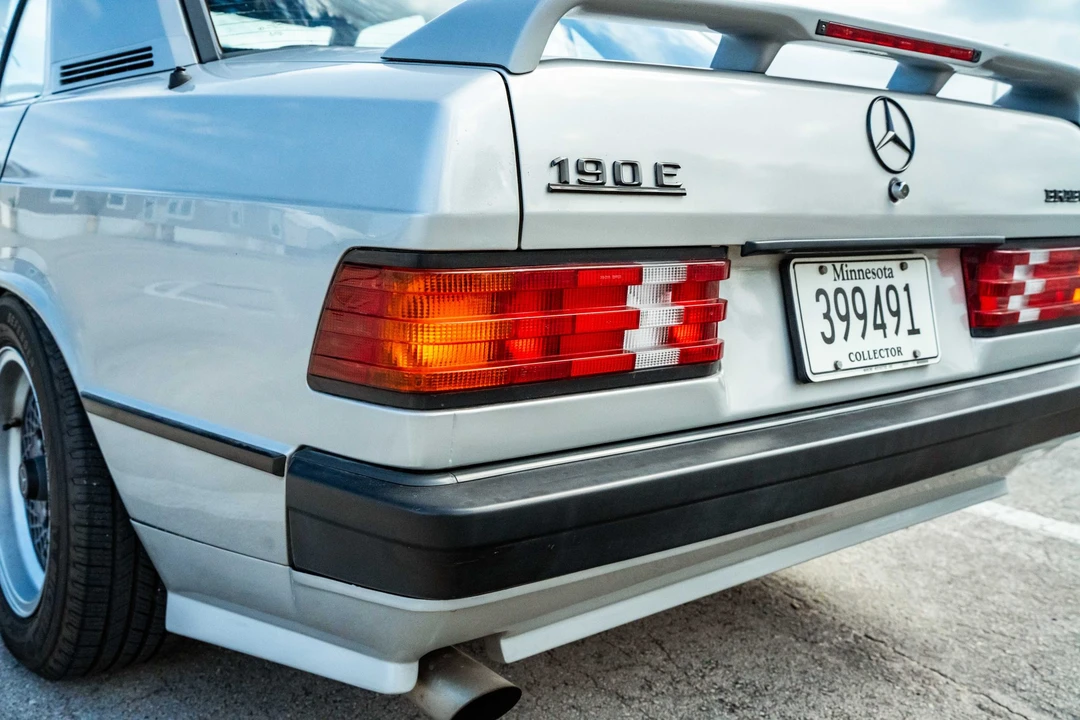 1984 Mercedes-Benz 190E - Image 24 of 31