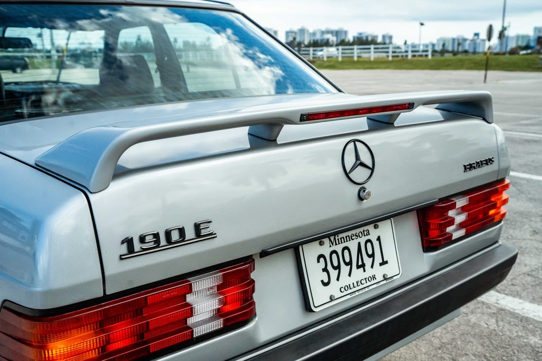 1984 Mercedes-Benz 190E - Image 25 of 31