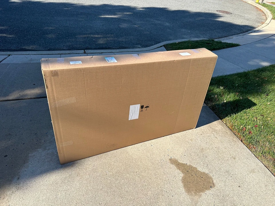 2022 Parts & Memorabilia Bodywork - Image 3 of 4