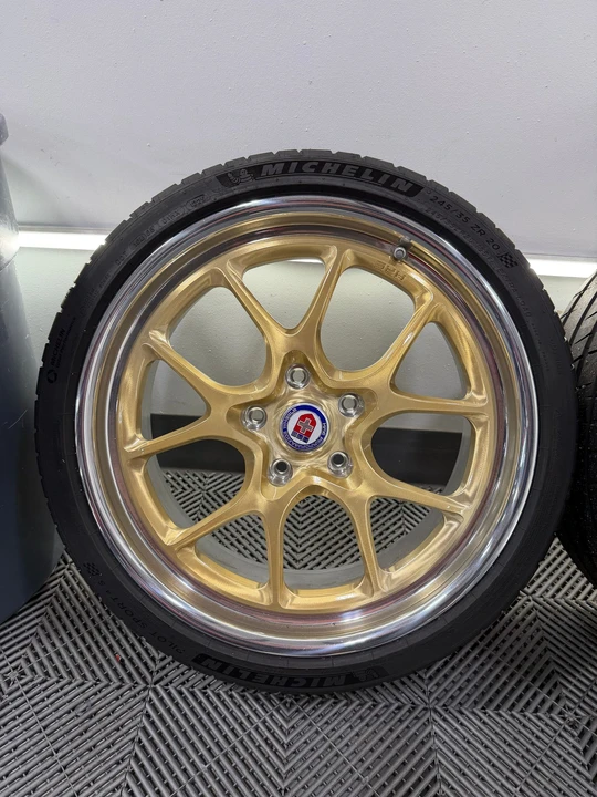 2013 Parts & Memorabilia Other Wheels - Image 4 of 6