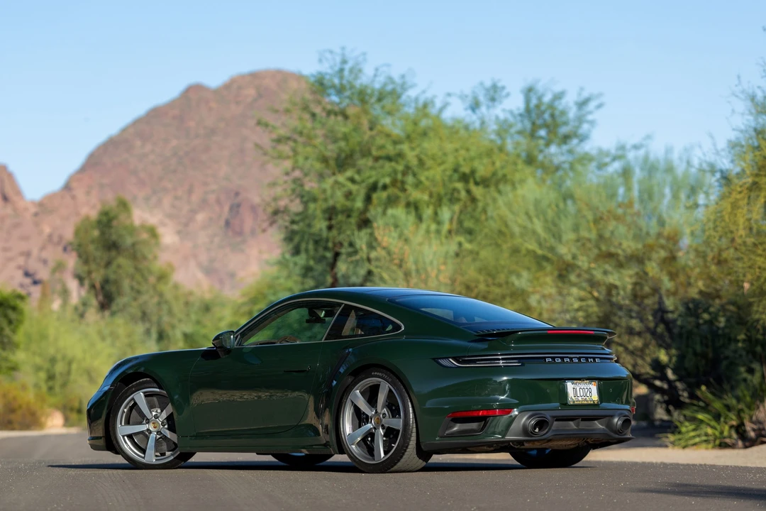 2022 Porsche 992 Turbo - Image 29 of 31