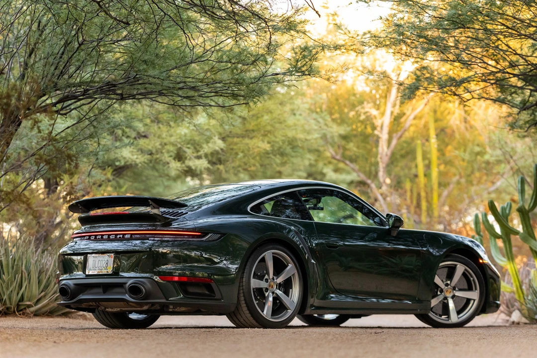 2022 Porsche 992 Turbo - Image 18 of 31