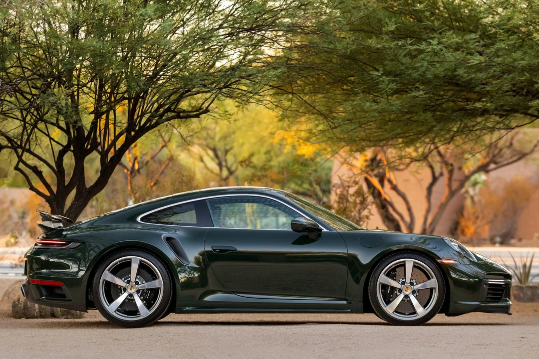 2022 Porsche 992 Turbo - Image 19 of 31