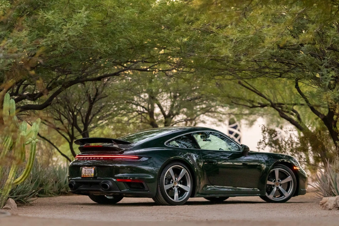 2022 Porsche 992 Turbo - Image 16 of 31