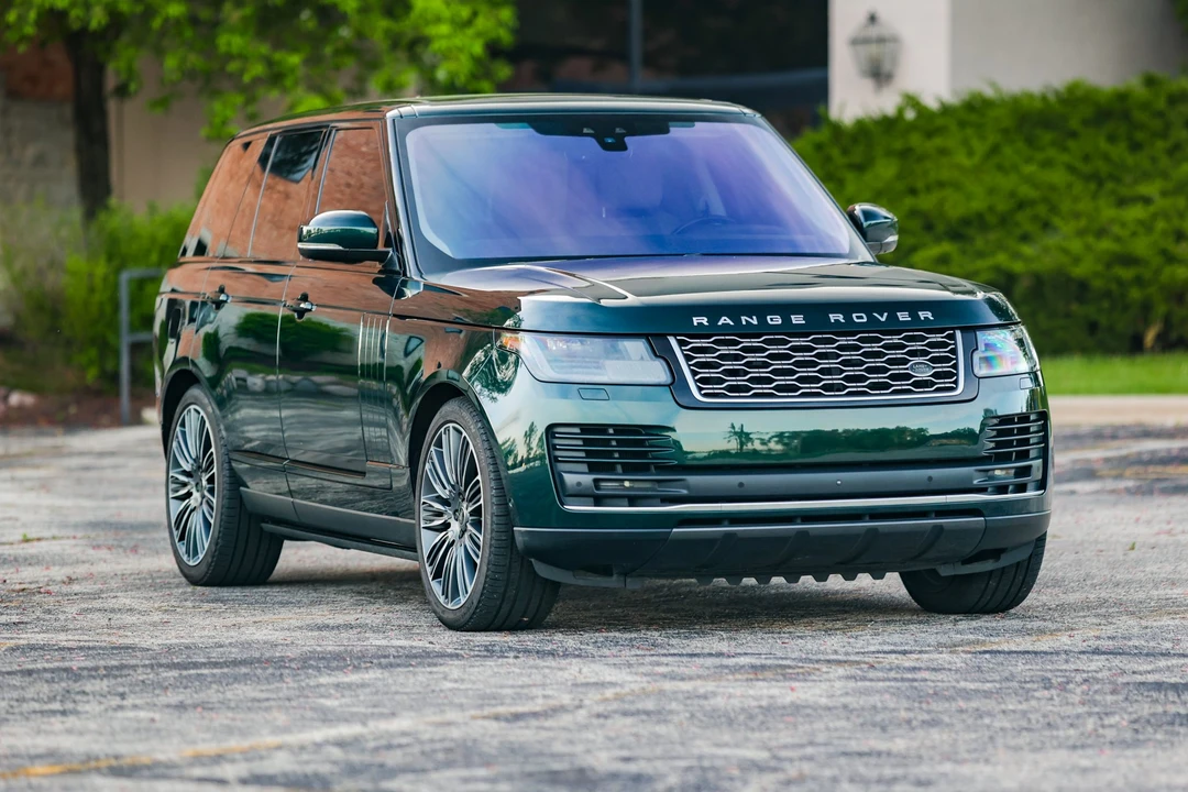 2020 Land Rover Range Rover L405 - Image 8 of 31