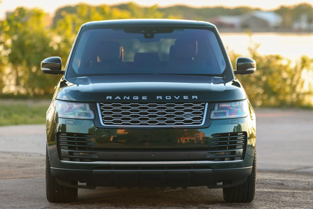 2020 Land Rover Range Rover L405 - Image 13 of 31