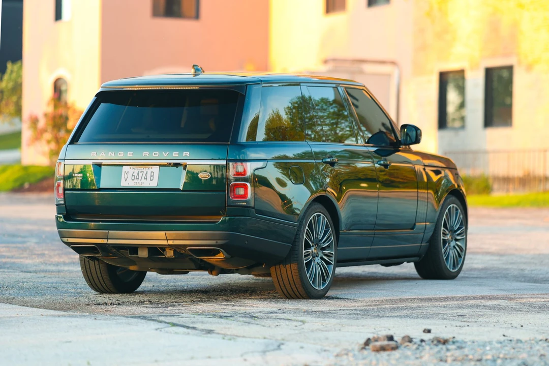 2020 Land Rover Range Rover L405 - Image 17 of 31
