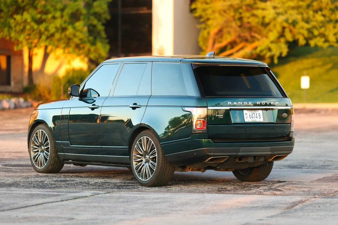 2020 Land Rover Range Rover L405 - Image 27 of 31
