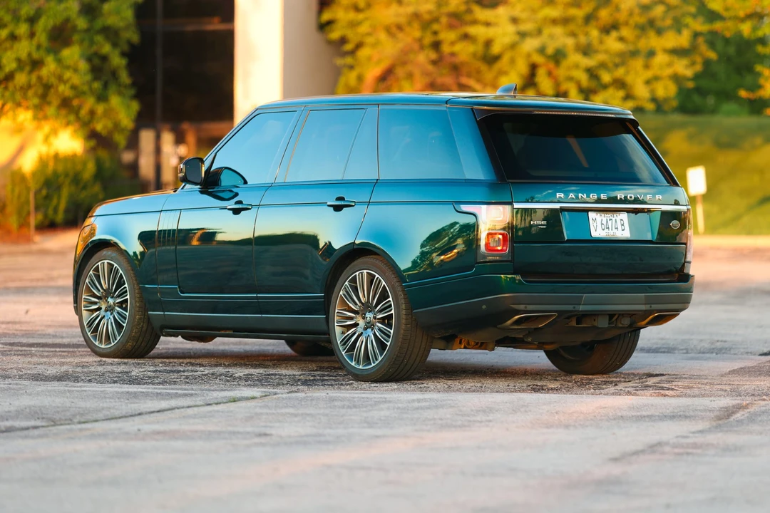 2020 Land Rover Range Rover L405 - Image 28 of 31