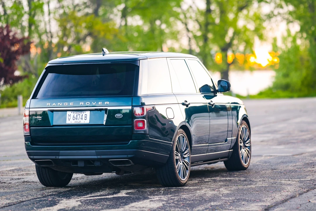2020 Land Rover Range Rover L405 - Image 19 of 31