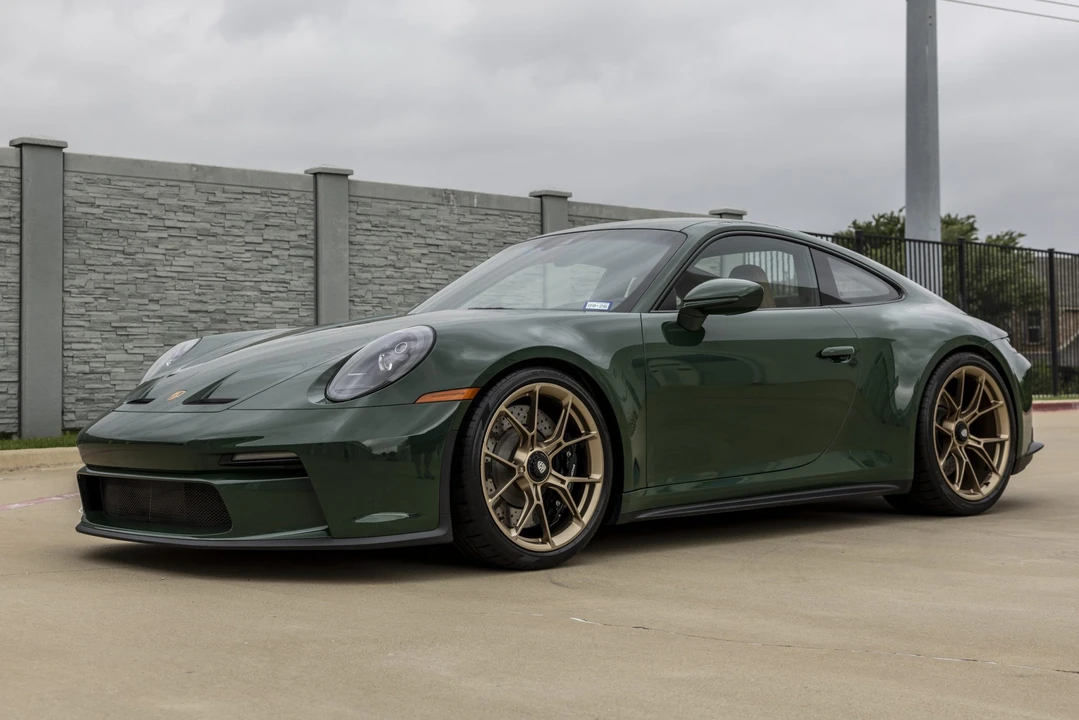 2022 Porsche 992 GT3 Touring - Image 2 of 31