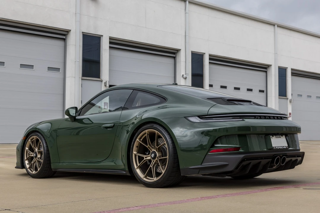 2022 Porsche 992 GT3 Touring - Image 13 of 31