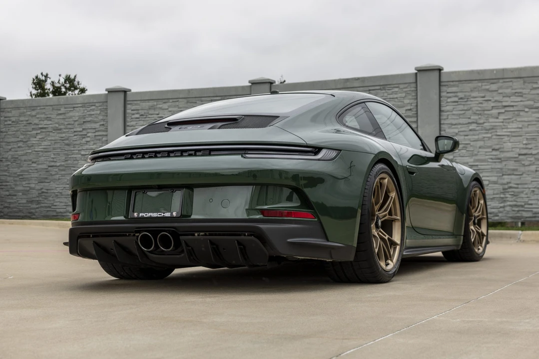 2022 Porsche 992 GT3 Touring - Image 10 of 31