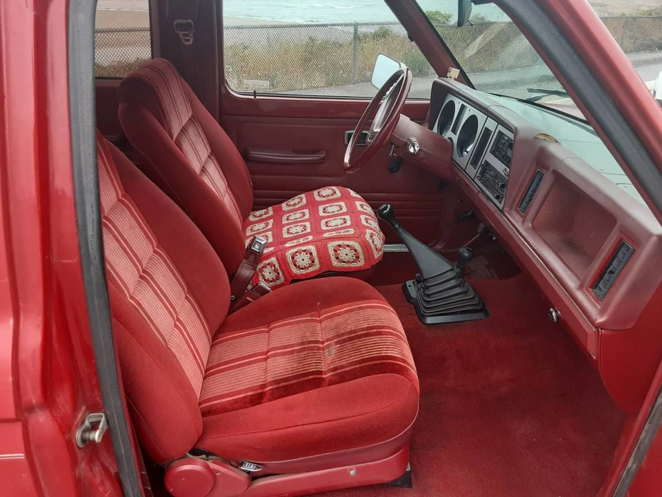 1988 Ford Bronco II - Image 15 of 24