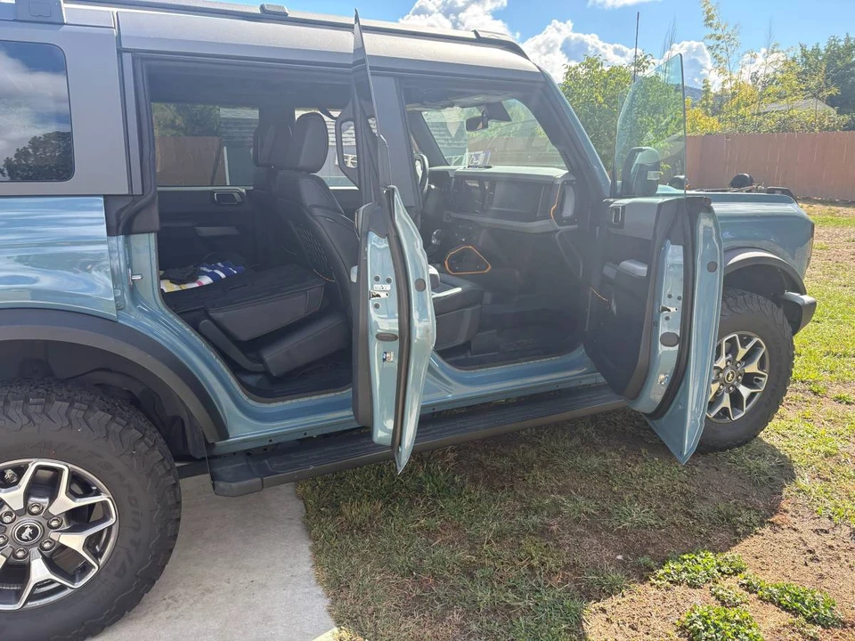 2022 Ford Bronco 6th Gen - Image 3 of 13