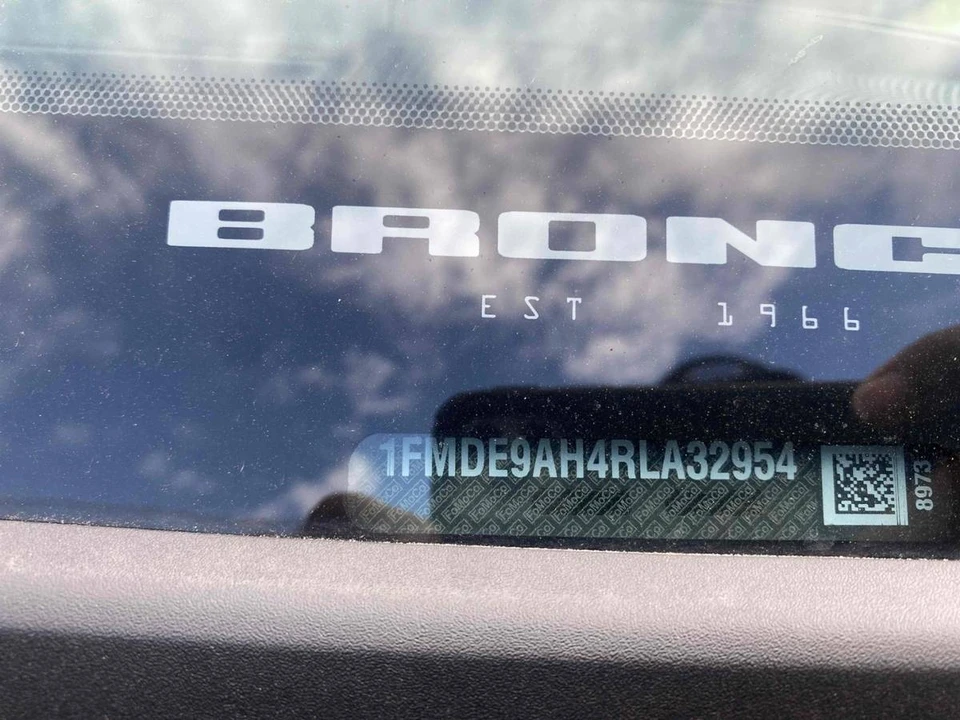 2024 Ford Bronco 6th Gen - Image 10 of 11