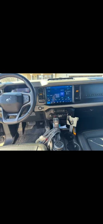 2022 Ford Bronco 6th Gen - Image 7 of 12