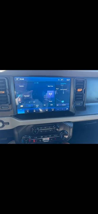 2022 Ford Bronco 6th Gen - Image 9 of 12