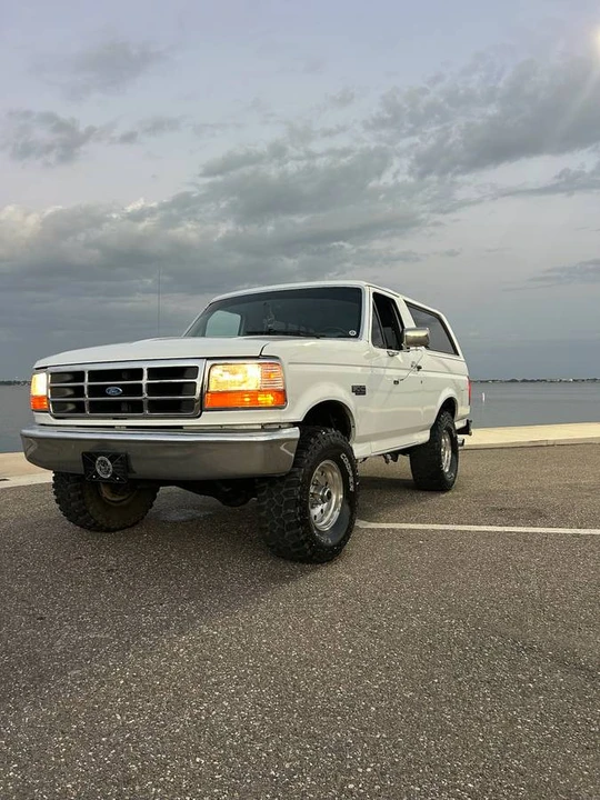 1993 Ford Bronco 5th Gen - Image 4 of 8