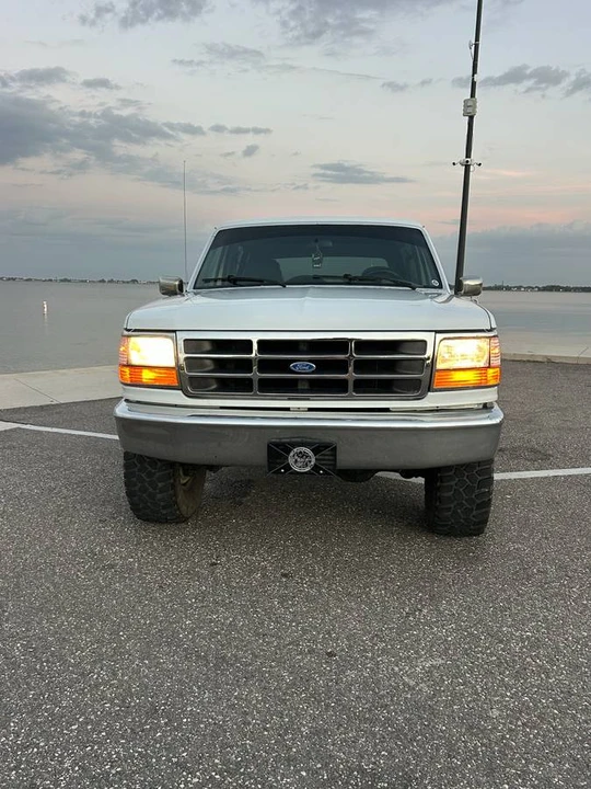 1993 Ford Bronco 5th Gen - Image 3 of 8