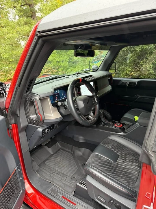 2024 Ford Bronco Raptor 6th Gen - Image 6 of 10