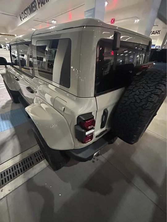 2025 Ford Bronco Raptor 6th Gen - Image 2 of 3