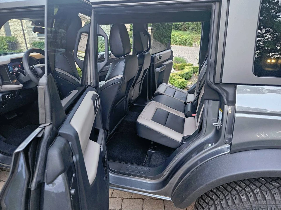 2023 Ford Bronco 6th Gen - Image 9 of 24