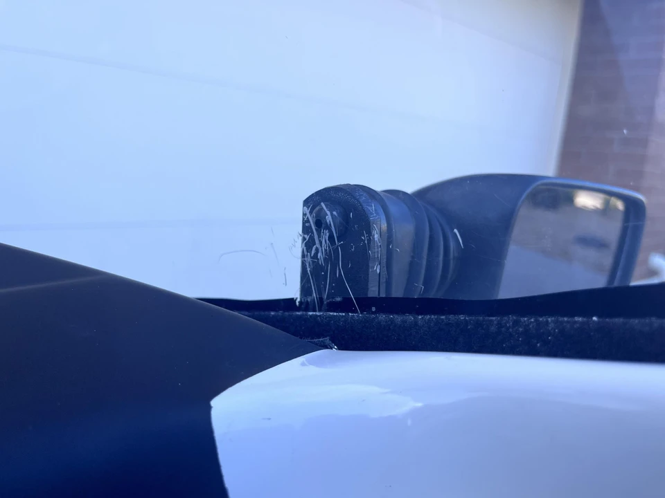 Vehicle image 19 of 31