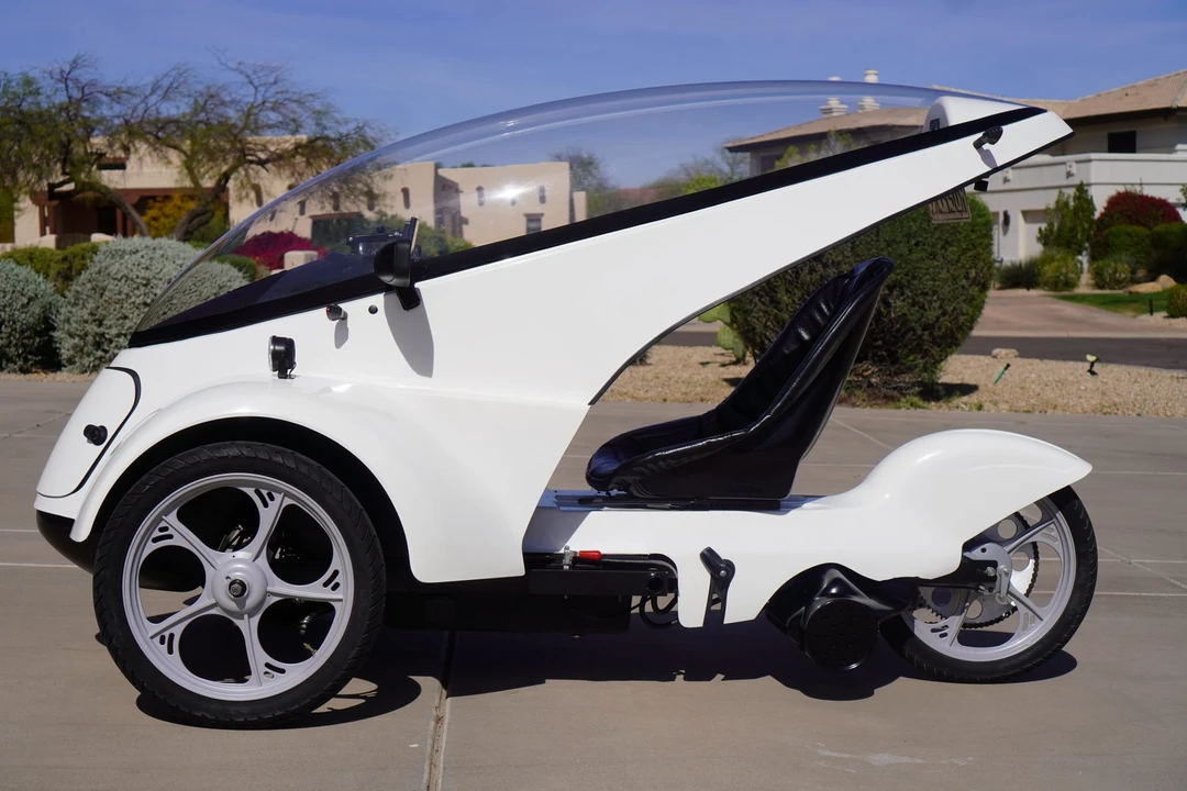 Vehicle image 7 of 31