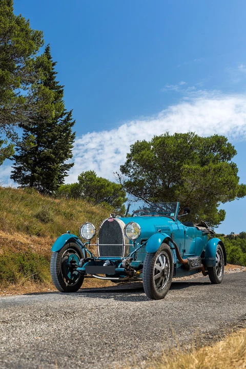 Bugatti - Image 4 of 31