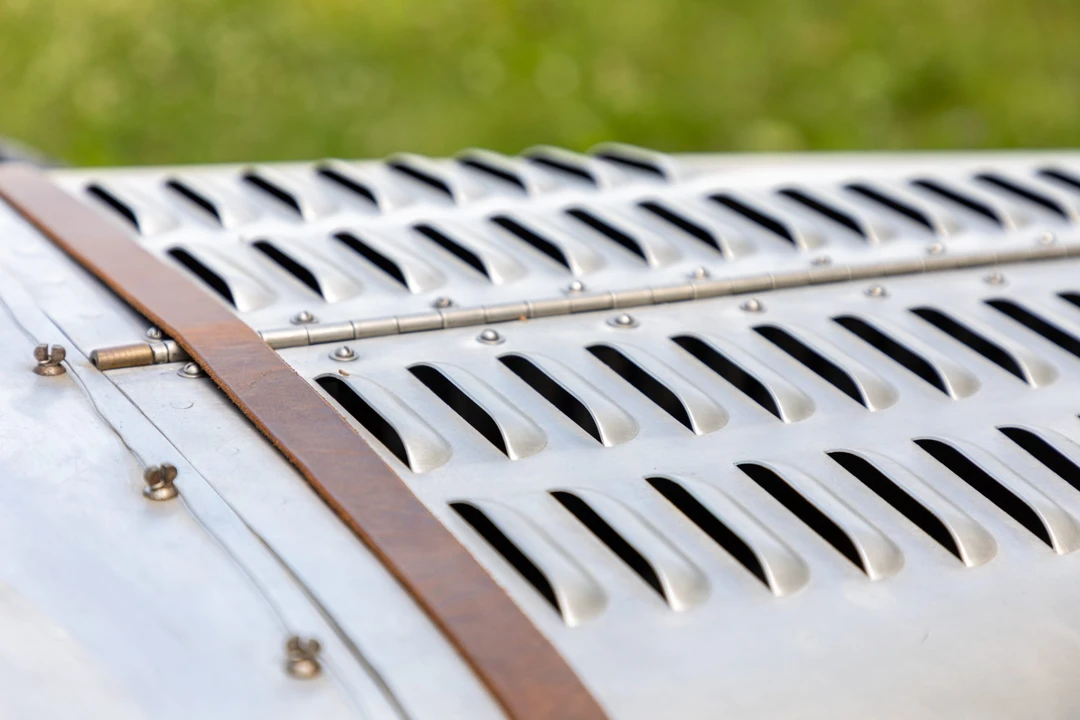 Bugatti - Image 30 of 31
