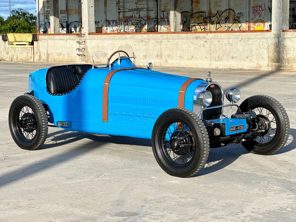 Bugatti - Image 23 of 31