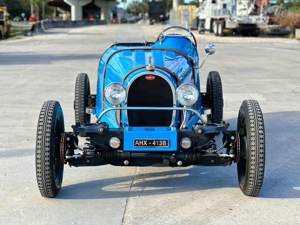 Bugatti - Image 29 of 31