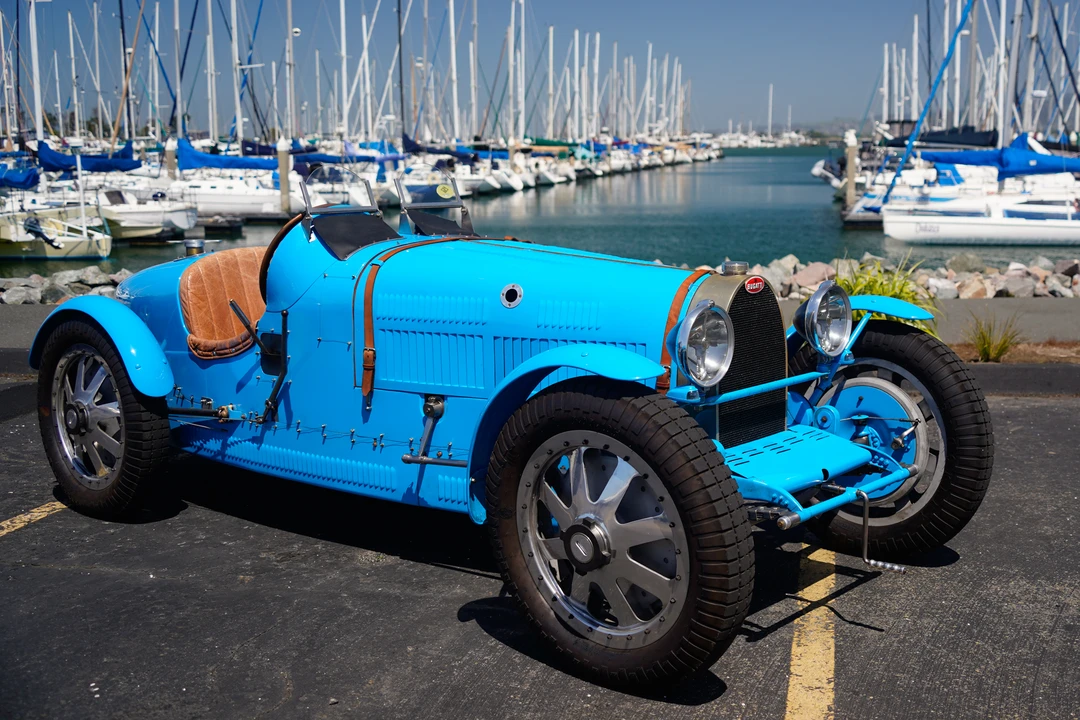 Bugatti - Image 6 of 31