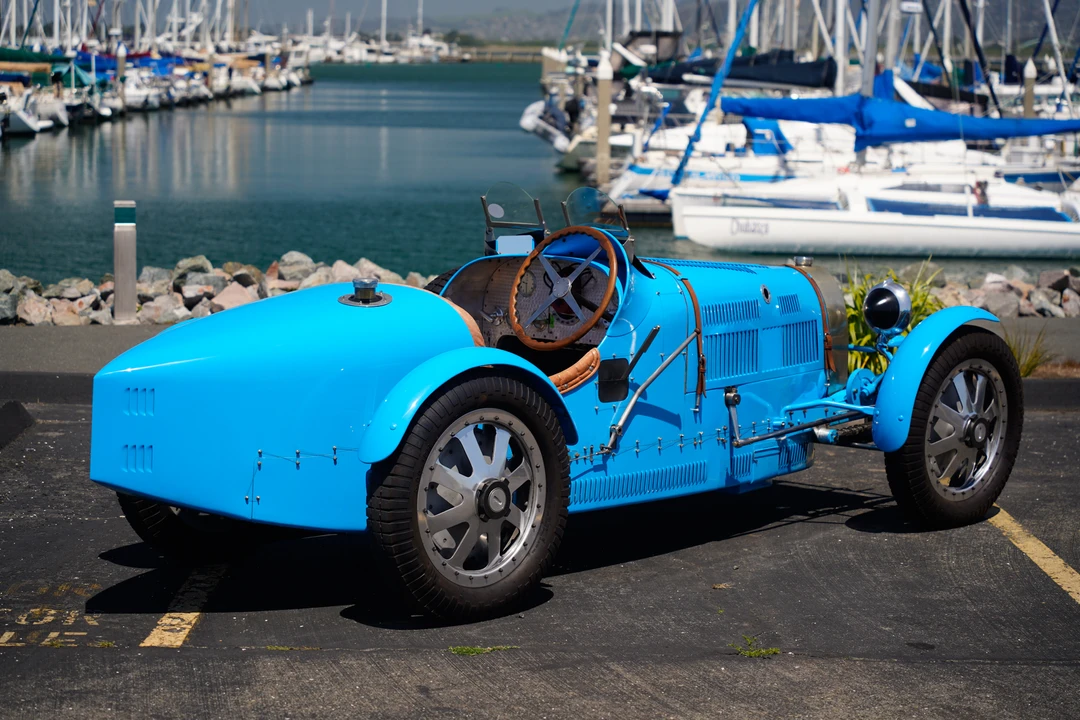 Bugatti - Image 10 of 31