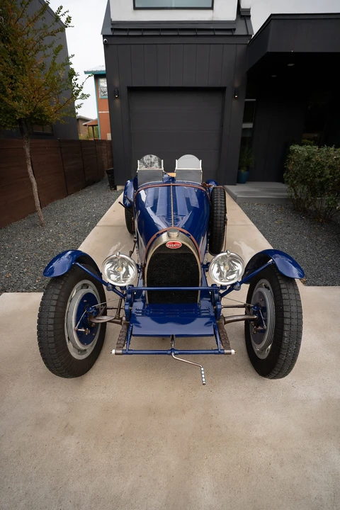Bugatti - Image 17 of 31