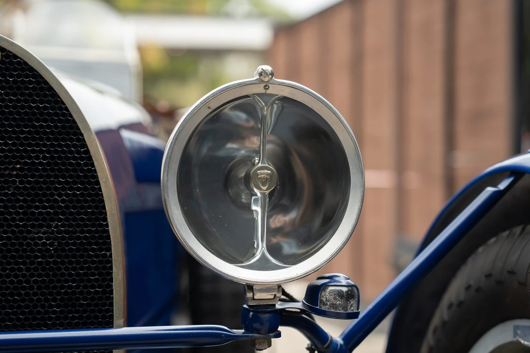 Bugatti - Image 30 of 31