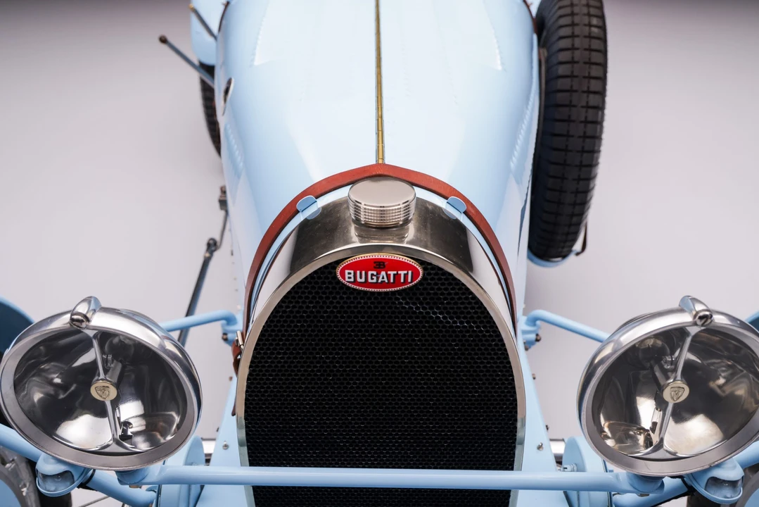 Bugatti - Image 29 of 31