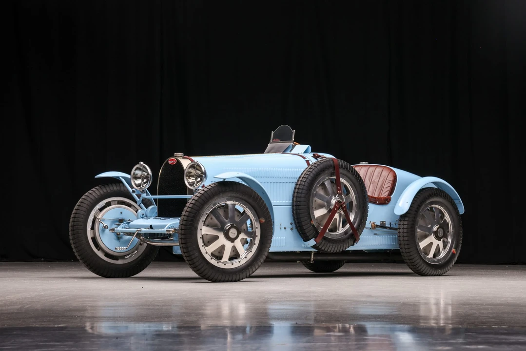 Bugatti - Image 20 of 31