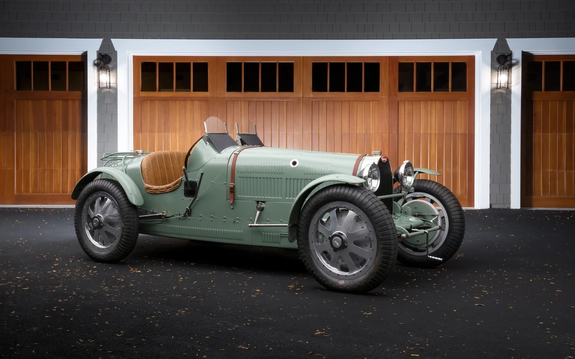 Bugatti - Image 18 of 31