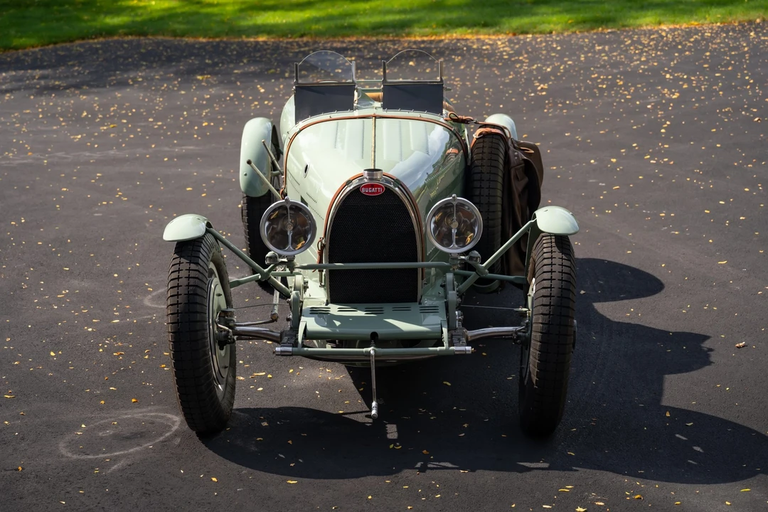 Bugatti - Image 11 of 31