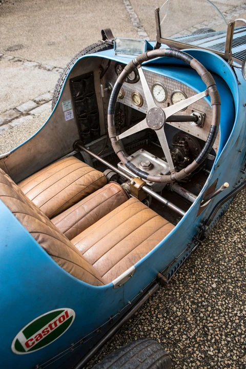 Bugatti - Image 31 of 31